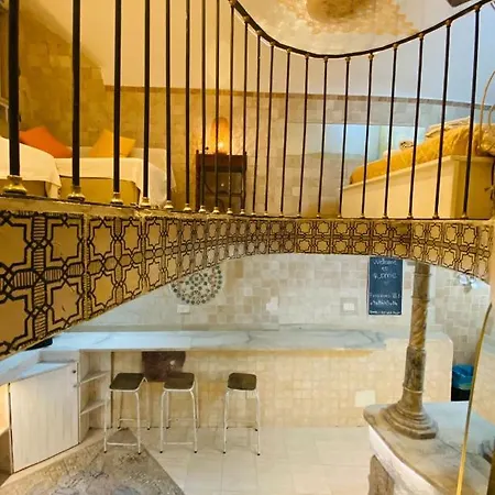 Ancient Mansion * Ρώμη