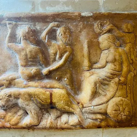 Ancient Mansion Διαμέρισμα