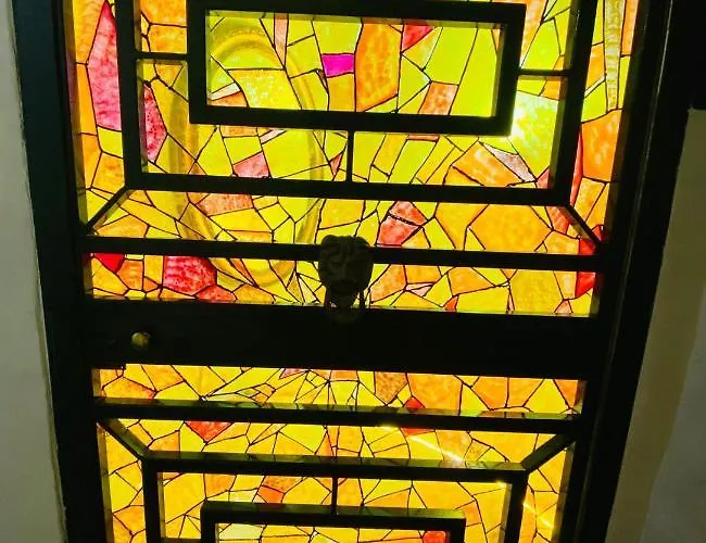 Ancient Mansion Apartment