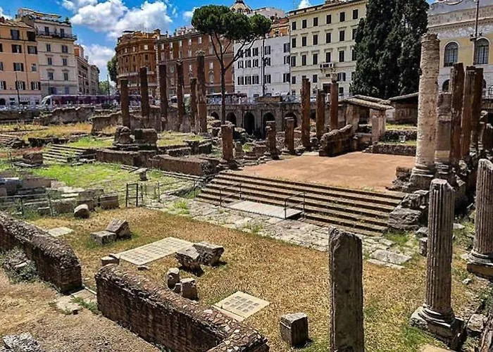 Ancient Mansion Apartment