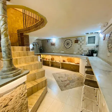 Apartment Ancient Mansion Rome